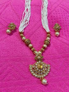 Elegant Pearl &amp; Gold Jewelry Set