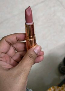 Charlotte Tilbury Lipstick - Pillow Talk