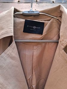 Tan Cropped Trench Coat (Double Breasted)