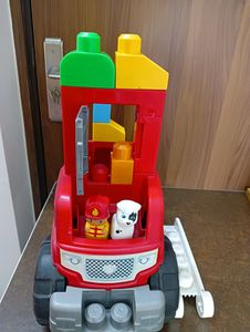 Mega Blocks Fire Truck Rescue, Multi Color