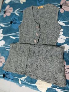 Gray Knit sharug