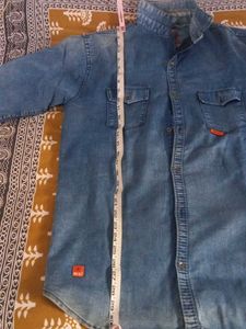 White Pants + blue denim shirt