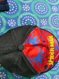 Caps