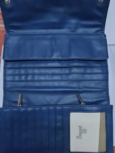 Baggit Women&#39;s Navy Blue Wallet