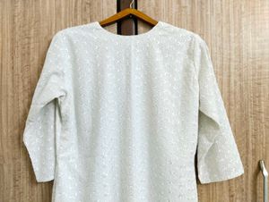 Elegant White Chikankari Kurta for Women 🤍