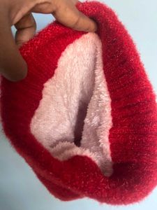 (Combo)Red Beanie Hat with Pearls nd pink Pouch