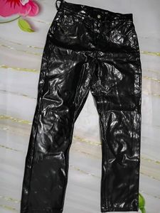 (988)Black Vinyl Pants