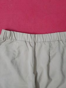 H&amp;M Straight Fit Trousers