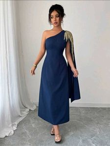 Elegant One-Shoulder Blue Dress