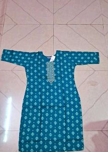 Turquoise Embroidered Kurti - Size L