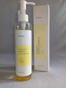 ✨ iUNIK Calendula Complete Cleansing Oil