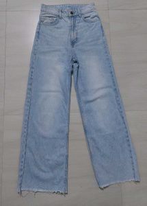 H&amp;M Straight/Wide leg Jeans