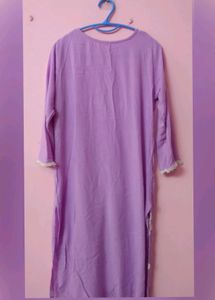 kurti embellished with white embroidery