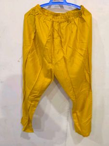 Mustard churidar pant.