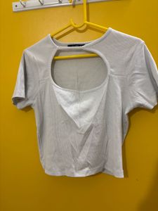 ZUDIO - Front Cut Short Sleeve Top