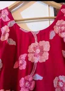 Floral Embroidered Kurta