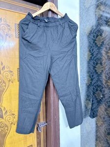 H&amp;M Comfortable Black Pants