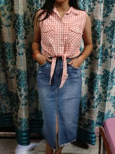 Retro Gingham Tie-Front Top