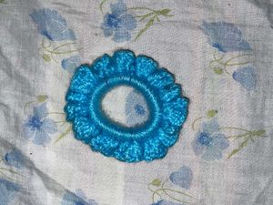 Green &amp; White Scrunchies