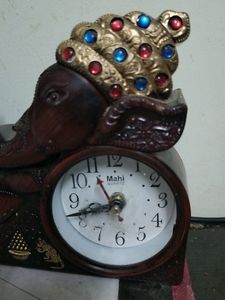 New Showpiece With Wall