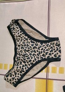 Printed Panties🩷🦋