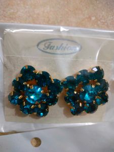 EAR STUDS EACH -99 /-