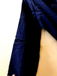 Stylish Dark Blue 🔵 Short Kurti,Only 120 Rupees!