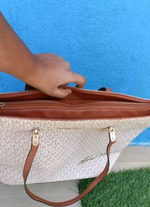 Michael Kors Tote Bag(Exchange available )