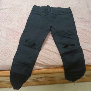 Cut Style Kneecut