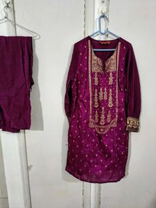 Ethnic Kurta With Trousers
