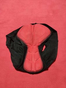 Men&#39;s Cycling Padded Shorts – Size L – Black
