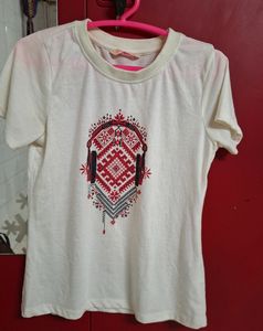 Off-white Casual Tshirt