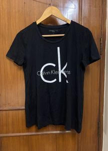 Calvin Klein Jeans Women’s Tshirt