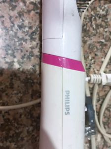 Philips HP8658 Essential Care Air Straightener White &amp; Pink