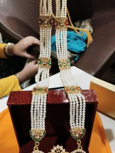 Stunning Kundan Necklace Set