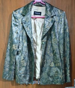 Stylish Patterned Blazer