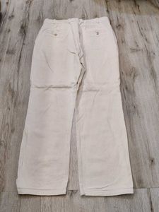 Ma2651 Sabrin white jeans waist 32 inches