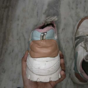 Comfortable White Sneakers