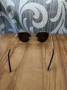 VINCENT-CHASE by Lenskart Cat-EyeSunglasses