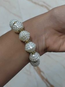 Pearl Beaded Bracelet
