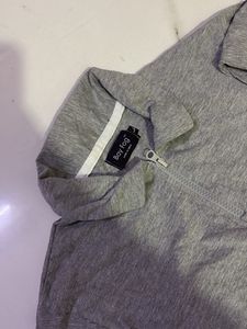 Gray Top &amp; Black Jeans Set