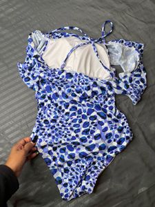Stylish Blue Animal Print Swimsuit
