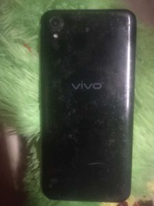 Vivo 1820