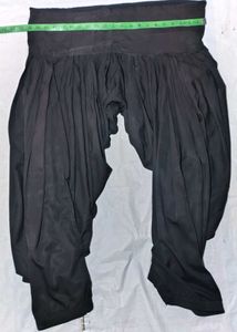Black Silk Patyali Suith