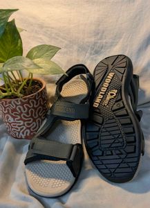 Woodland Men&#39;s Sandals size 7🔥