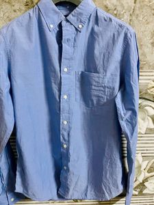 GAP Men's Blue Button-Down Shirt