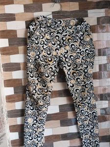 Patterned korean pant with 4 pockets
