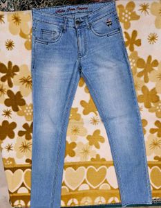 Light Wash Denim Jeans