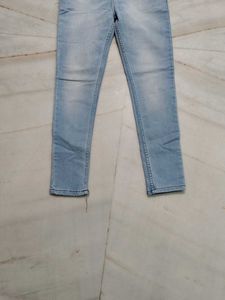 Light Wash Denim Jeans
