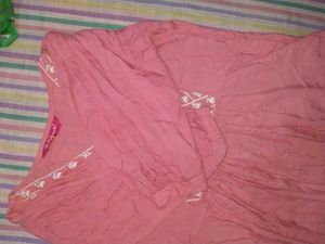 Pink puff sleeve short kurti